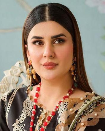 Kubra Khan 12 kubra khan