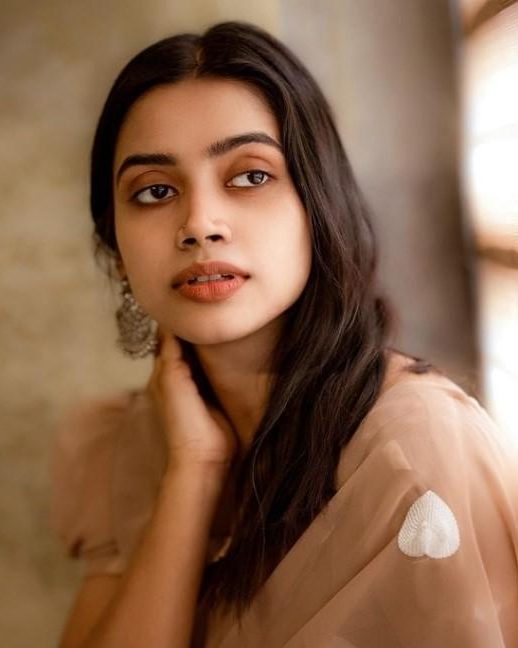 tharsika