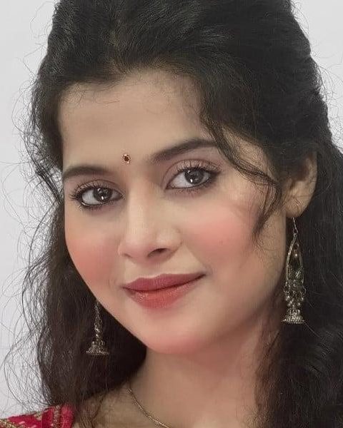 saachi tiwari
