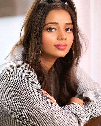 Aanya Tiwari 20 aanya tiwari