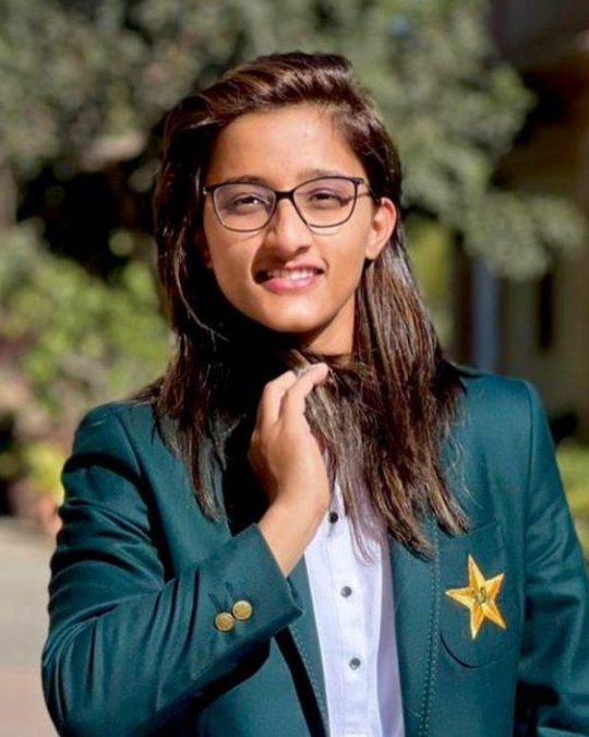 Muneeba Ali 8 muneeba ali