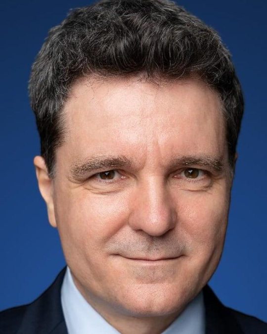 nicușor dan