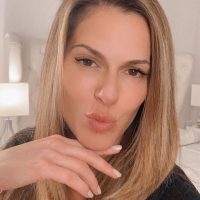 thais souza wiggers