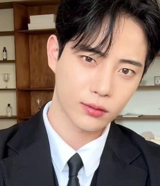 Kim Jong-suk