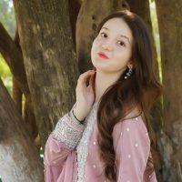 sana yousuf