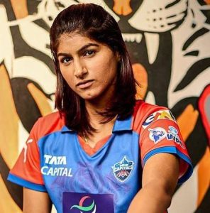 nandini sharma