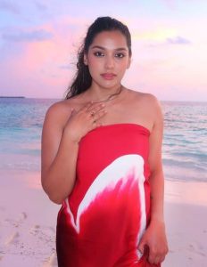 samiksha shetty