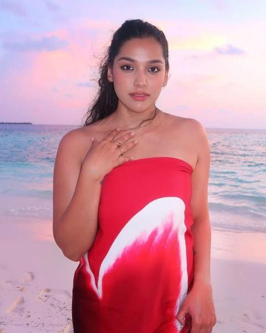 Samiksha Shetty 5 samiksha shetty