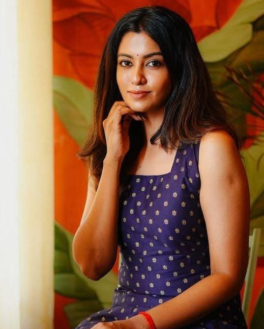 Roshni Haripriyan 1 roshni haripriyan