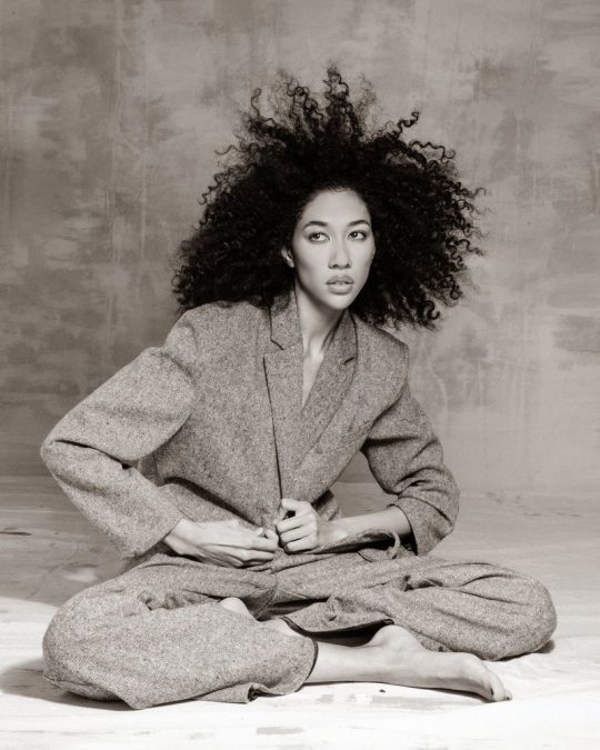 Aoki Lee Simmons 11 aoki lee simmons 1775722029