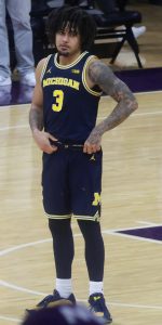 elliot cadeau 1775523999