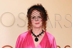 jessie buckley 1775045270