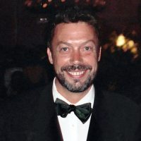 tim curry 1776575211