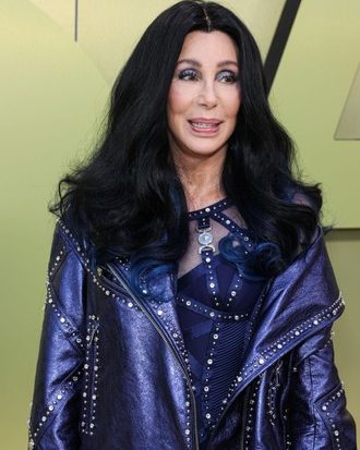 Cher 16 cher 1777943262
