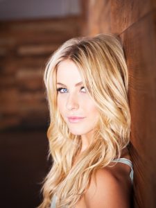 julianne hough 1778148408