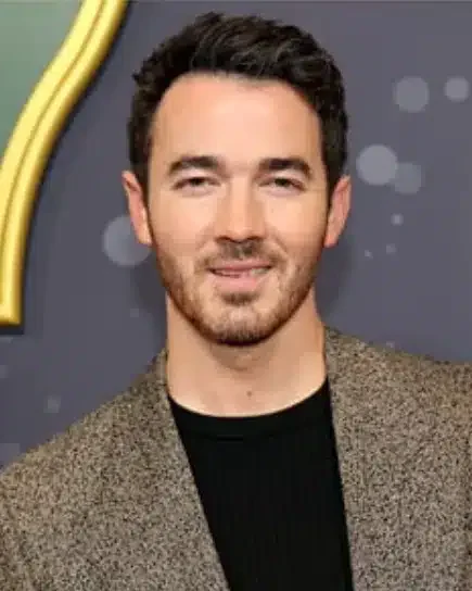 kevin jonas 1779718015