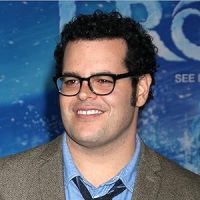 josh gad 1780988815