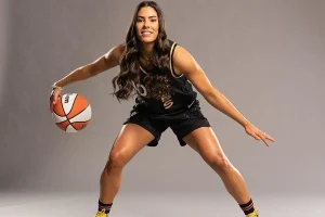 kelsey plum 1781154424