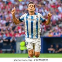 mikel oyarzabal 1781543214