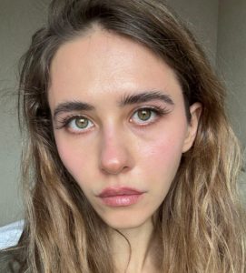 angela nikolau