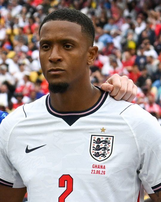 ezri konsa 1783296411