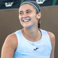 julia riera 1784228804