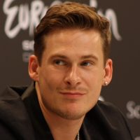 lee ryan 1784052440