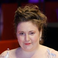 lena dunham 1783174000