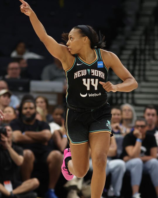 Betnijah Laney-Hamilton 18 betnijah laney hamilton 1786054048