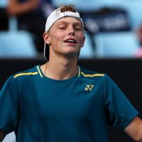cruz hewitt 1788145562