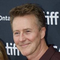 edward norton 1787119639