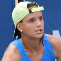 emiliana arango 1786900006