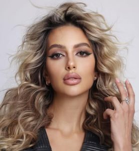 oksana voevodina
