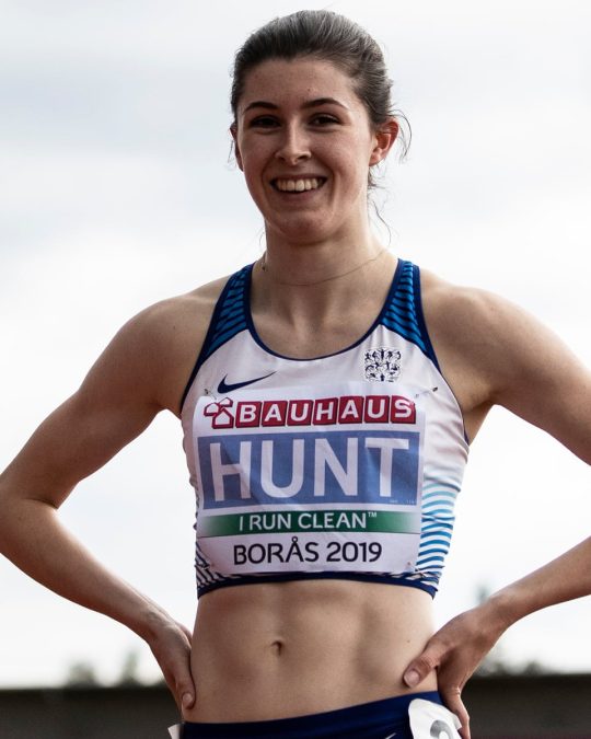 amy hunt 1790160507