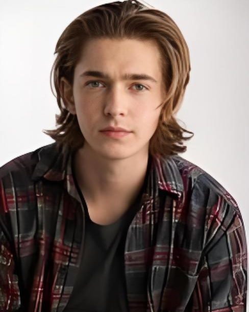 austin abrams 1789771714