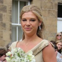 chelsy davy 1789544853