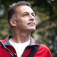 chris packham 1789904887