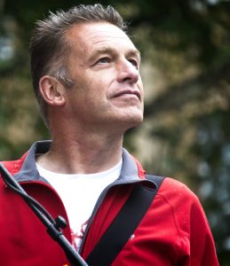chris packham 1789904887