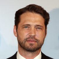 jason priestley 1790783258