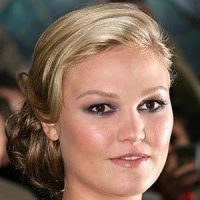 julia stiles 1789606062
