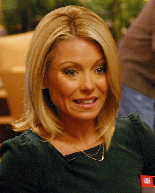 kelly ripa 1788446855