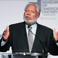 Lonnie Bunch