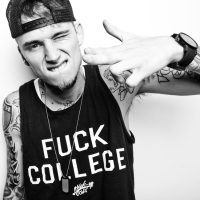 machine gun kelly 1789685268