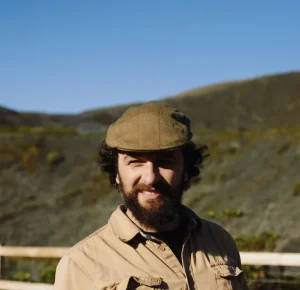 matthew rhys 1789447689