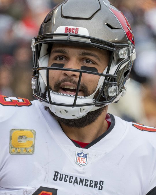 Mike Evans 1 mike evans 1789015679