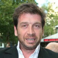 nick knowles 1790063268