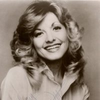 stella parton 1788968873