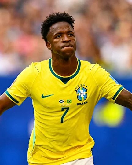 Vini Jr. 3 vini jr 1788896880