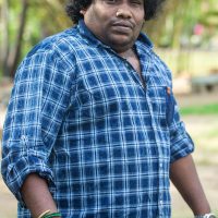 yogi babu 1788240940