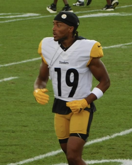 Calvin Austin III 17 Calvin Austin III
